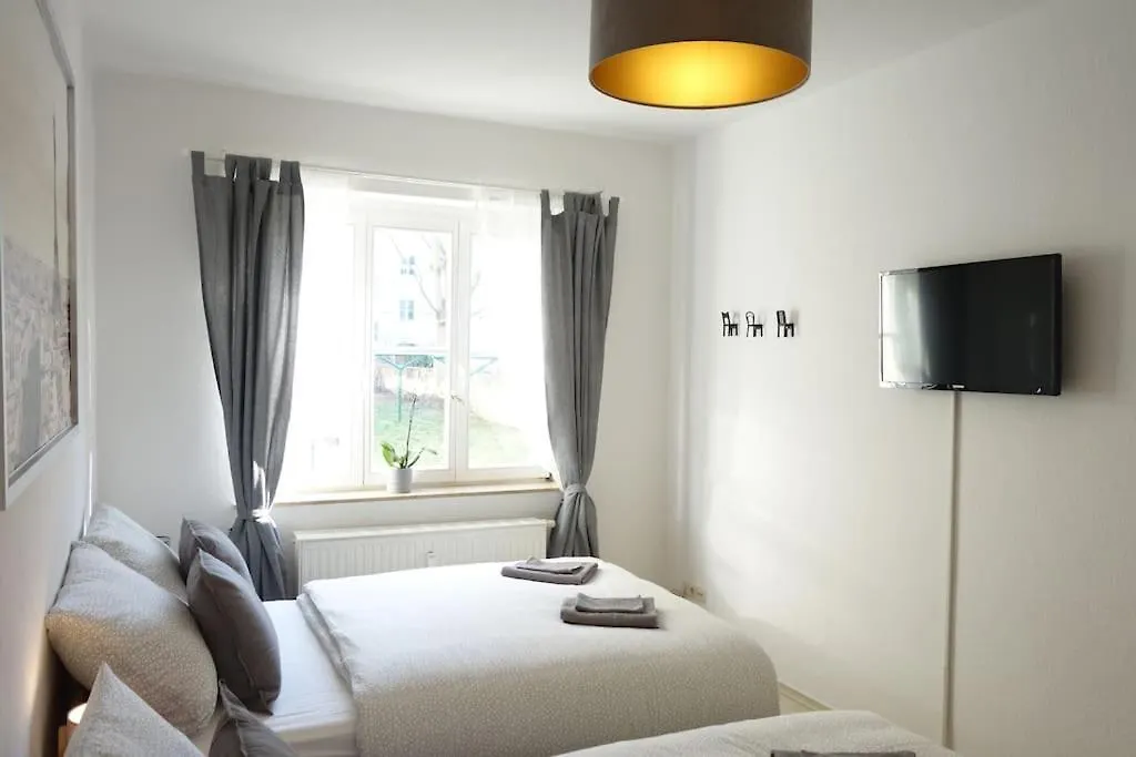 Cosy Apartment With Kitchen&Netflix In Dresden Neustadt